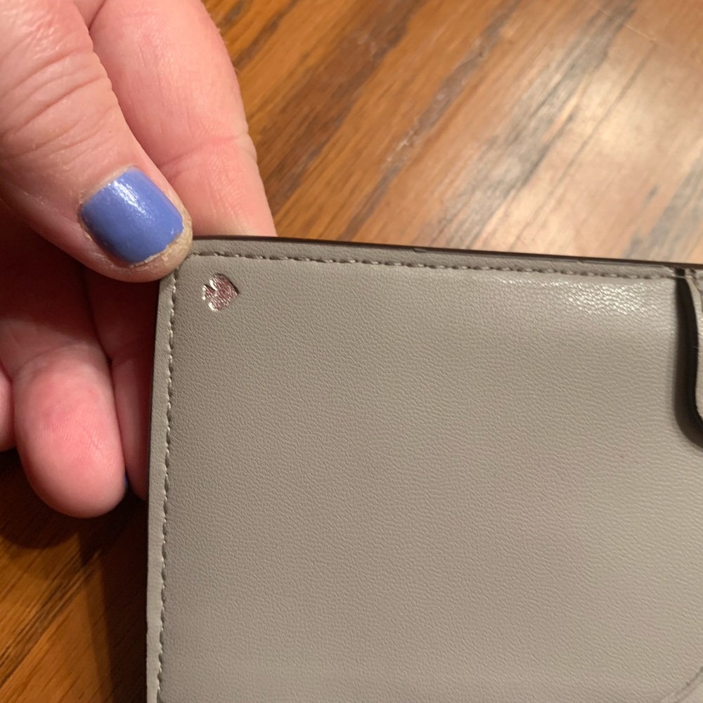 Kate Spade Wallet - Picture 6 of 8